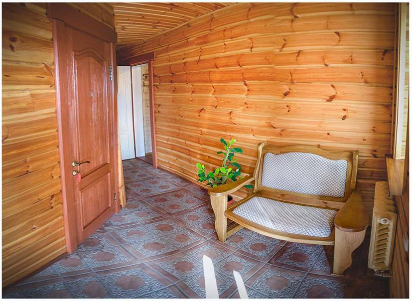 Hotel Bannyi Dvir Uzyn المظهر الخارجي الصورة