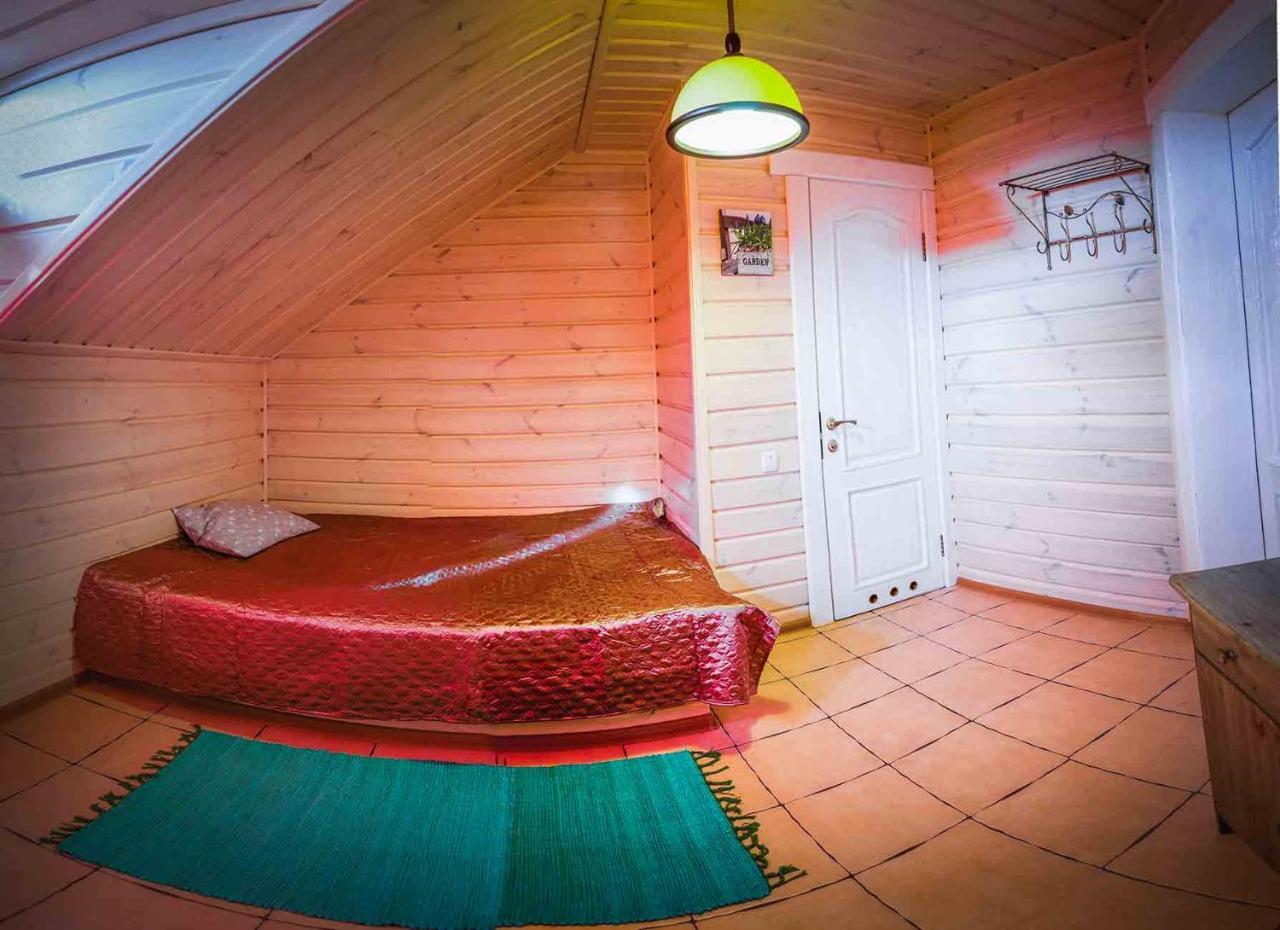 Hotel Bannyi Dvir Uzyn المظهر الخارجي الصورة