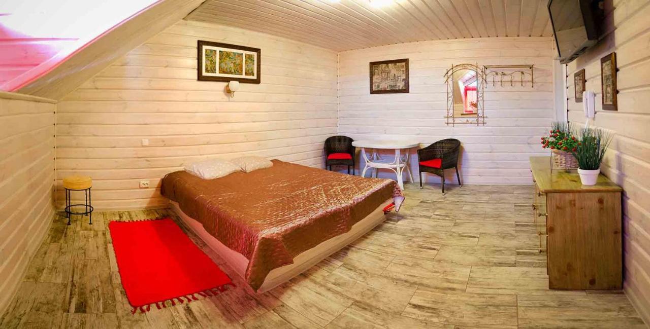 Hotel Bannyi Dvir Uzyn المظهر الخارجي الصورة